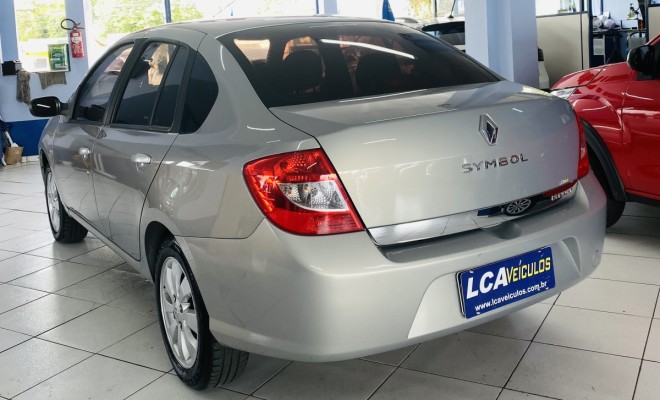 Renault SYMBOL Privilège Hi-Flex 1.6 16V 4p 2010 Flex-2