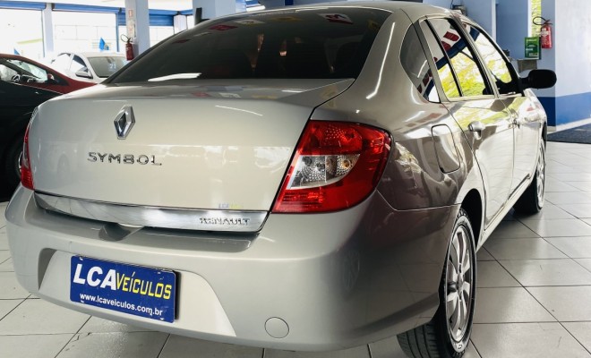 Renault SYMBOL Privilège Hi-Flex 1.6 16V 4p 2010 Flex-3