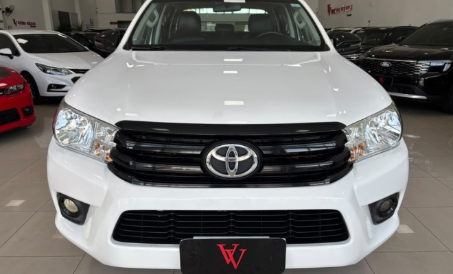 Toyota Hilux CD 4x4 2.8 Diesel Mec. 2020 Diesel-0