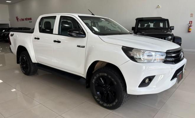 Toyota Hilux CD 4x4 2.8 Diesel Mec. 2020 Diesel