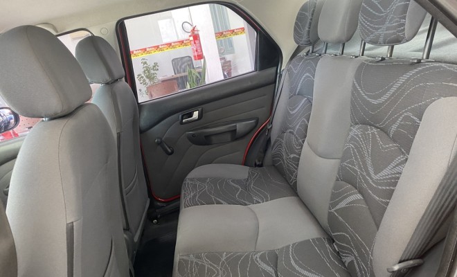Fiat Siena EL Celeb. 1.4 mpi Fire Flex 2015-10