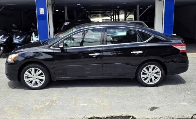 Nissan Sentra SL 2.0 2016 | Automático | Teto Solar | Top de Linha-2