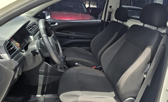 Volkswagen Saveiro Robust 1.6 2025 | Completa | Capota Marítima | Protetor de Caçamba-7