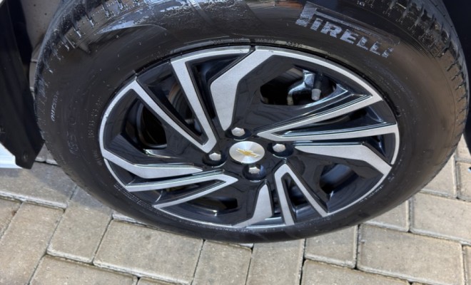 GM - Chevrolet ONIX SEDAN Plus 1.0 12V Mec. 2026 Flex-3