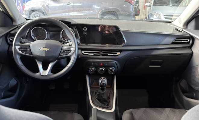 GM - Chevrolet ONIX SEDAN Plus 1.0 12V Mec. 2026 Flex-4