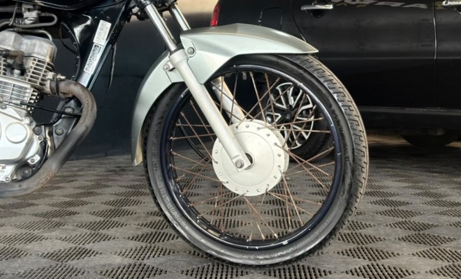 HONDA CG 125 FAN / FAN KS / 125 i FAN 2014 Gasolina-6