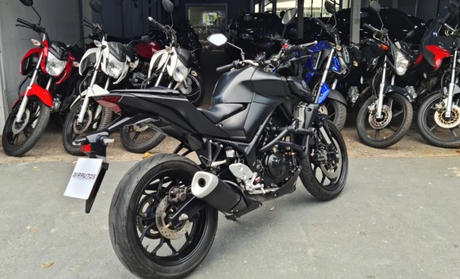 Yamaha MT-03 ABS 2024 | Apenas 1.380 KM | Único Dono | Garantia de Fábrica-3
