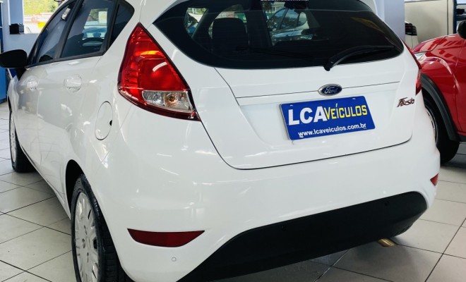 Ford Fiesta 1.5 16V Flex Mec. 5p 2014 Flex-2