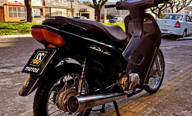HONDA C 100 BIZ-ES 2004 Gasolina-3