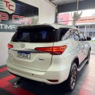Toyota Hilux SW4 SRX 4x4 2.8 TDI 16V Dies. Aut. 2016 Diesel-2