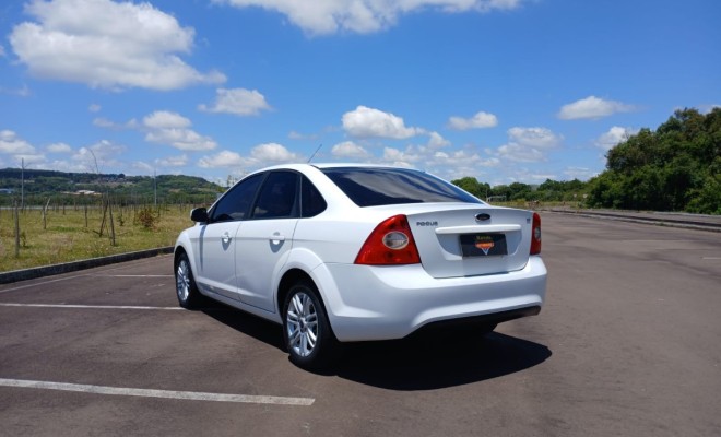 Ford Focus Sedan 2.0 16V/2.0 16V Flex 4p 2012 Flex-0