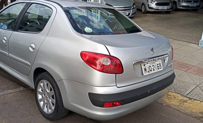 Peugeot 207 Sedan Passion XS 1.6 Flex 16V 4p Aut 2011 Flex-1