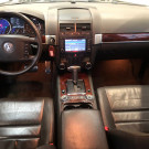 VW - VolksWagen TOUAREG 4.2 32V V8  Tiptronic 5p 2010 Gasolina
