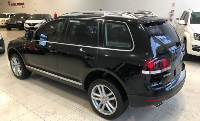 VW - VolksWagen TOUAREG 4.2 32V V8  Tiptronic 5p 2010 Gasolina-8
