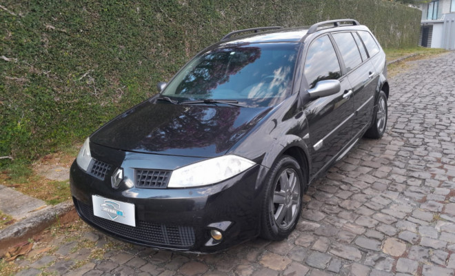 Renault Megane G. Tour EXTREME Hi-Flex 1.6 Mec. 2010 Flex-0
