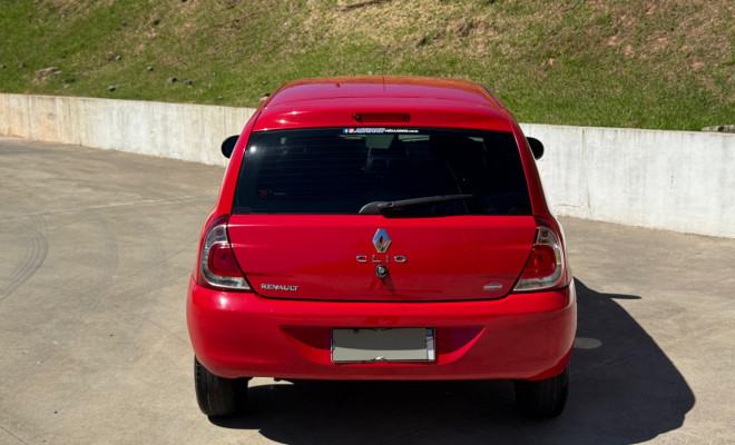 CLIO EXPRESSION 1.0 2015 - O compacto valente e econômico que você procurava!-1