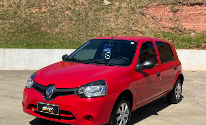 CLIO EXPRESSION 1.0 2015 - O compacto valente e econômico que você procurava!