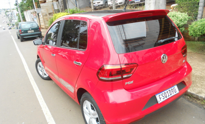 VW - VolksWagen Fox Rock in Rio 1.6 Mi Total Flex 8V 5p 2016-0