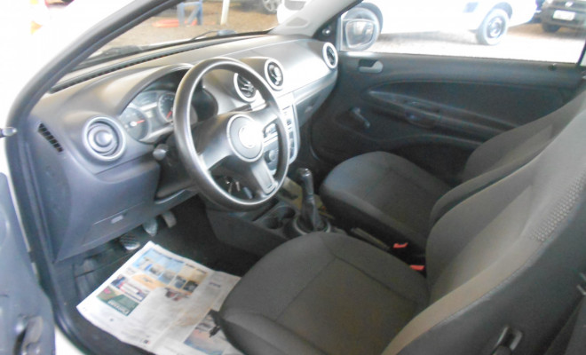 VW - VolksWagen Saveiro 1.6 Mi/ 1.6 Mi Total Flex 8V 2010 Flex-3