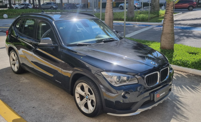 BMW X1 SDRIVE 20i 2.0/2.0 TB Acti.Flex Aut. 2015 Flex Blindagem Leandrini Vidros AGP B33