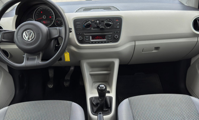 Up! Move 1.0 TSI 2017 – O compacto com desempenho surpreendente e economia, de ÚNICO DONO!-11