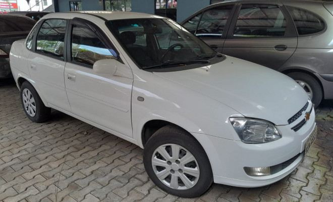 GM - Chevrolet Classic Life/LS 1.0 VHC FlexP. 4p 2012 Flex