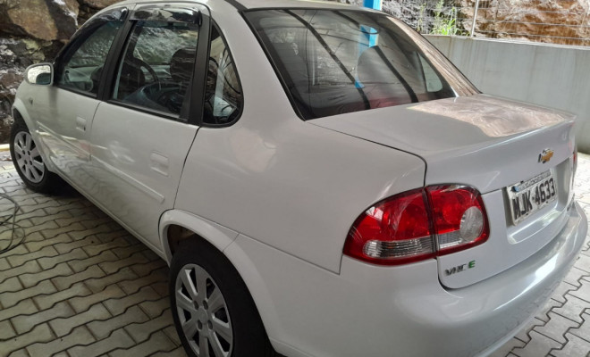 GM - Chevrolet Classic Life/LS 1.0 VHC FlexP. 4p 2012 Flex-0