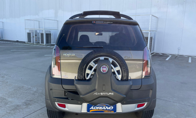 Idea Adventure Dualogic 1.8 2016 – A minivan aventureira, espaçosa e com a exclusividade de ser ÚNICO DONO!-3