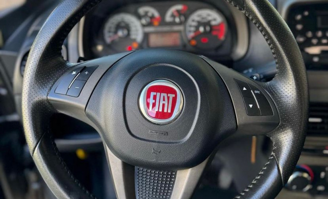 Idea Adventure Dualogic 1.8 2016 – A minivan aventureira, espaçosa e com a exclusividade de ser ÚNICO DONO!-5