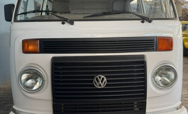 VW - VolksWagen Kombi Standard 1.4 Mi Total Flex 8V 2009 Flex-0