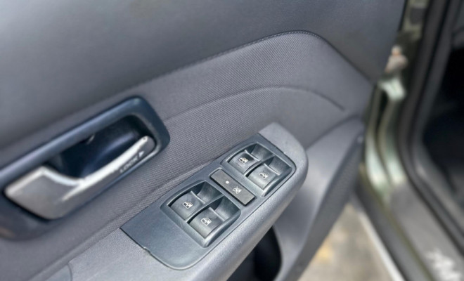 Fiat Palio Week. Adv. Dualogic 1.8 Flex 2011 Flex-8