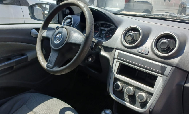 VW - VolksWagen Gol (novo) 1.0 Mi Total Flex 8V 4p 2011 Flex-5