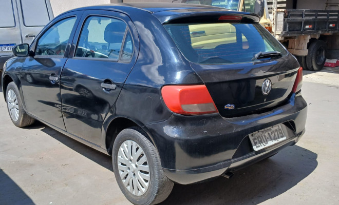 VW - VolksWagen Gol (novo) 1.0 Mi Total Flex 8V 4p 2011 Flex-2